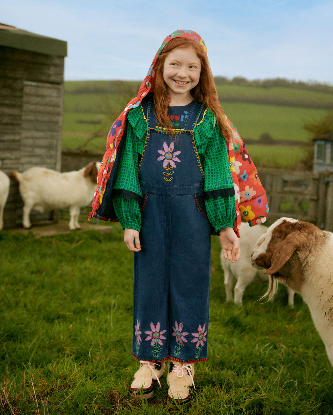 Stella McCartney AW22 Kid's Collection>>FUTUREVVORLD