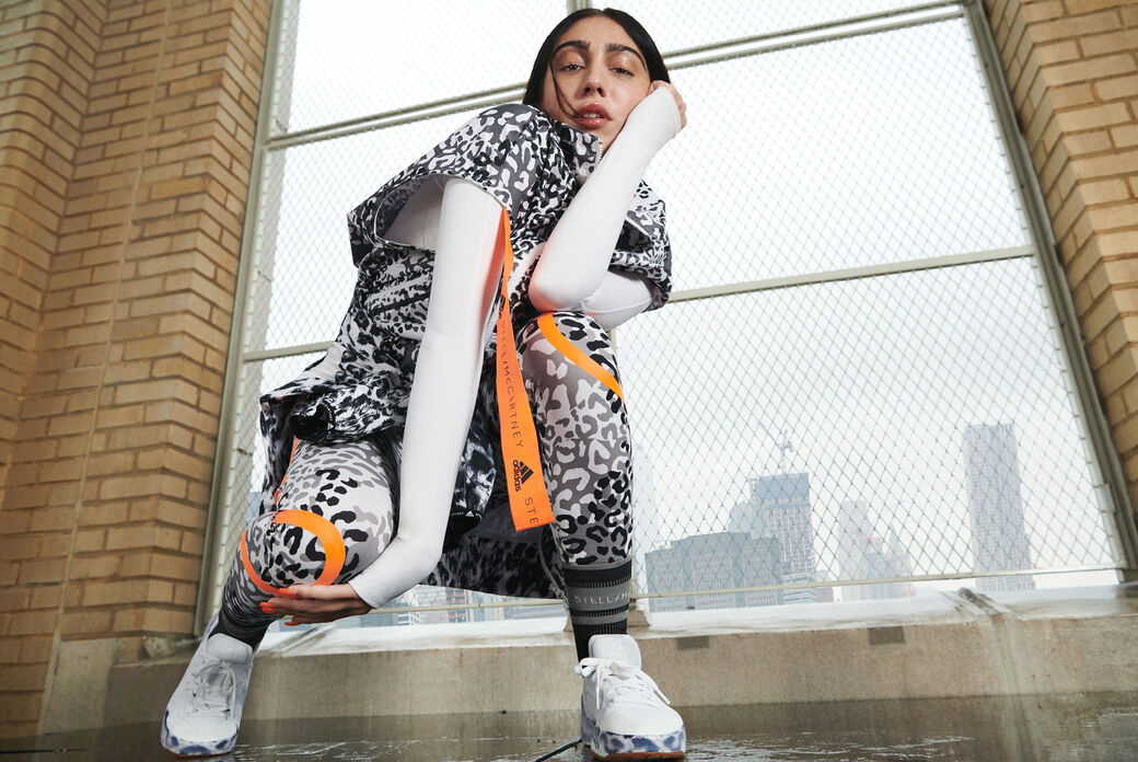 Adidas by Stella McCartney Fall 2016 Ready-to-Wear Collection