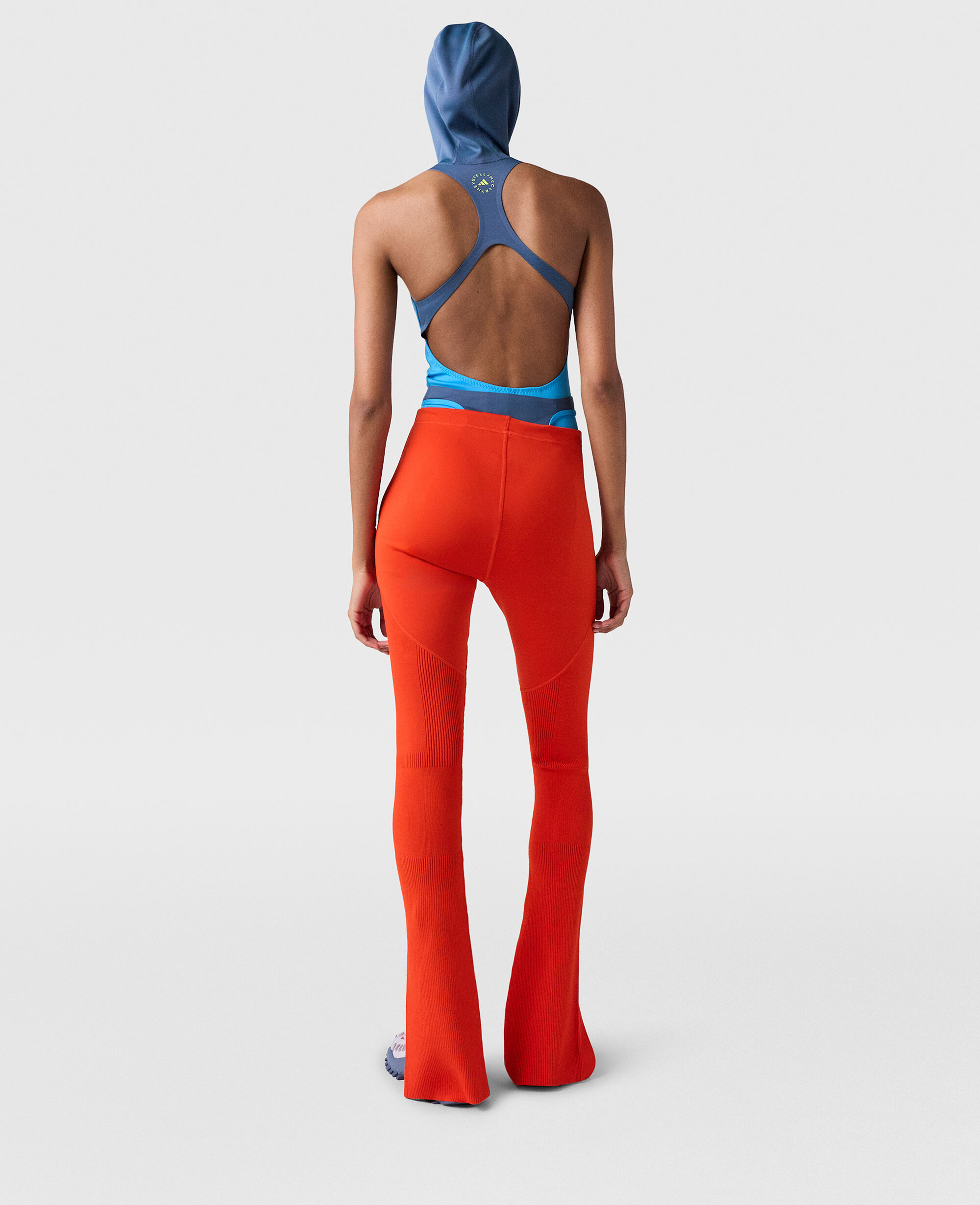 【送料&関税込】Stella McCartney Split Cuff Straight Leg Tro Women Active Red TrueStrength Split-Cuff Yoga Pants | Stella