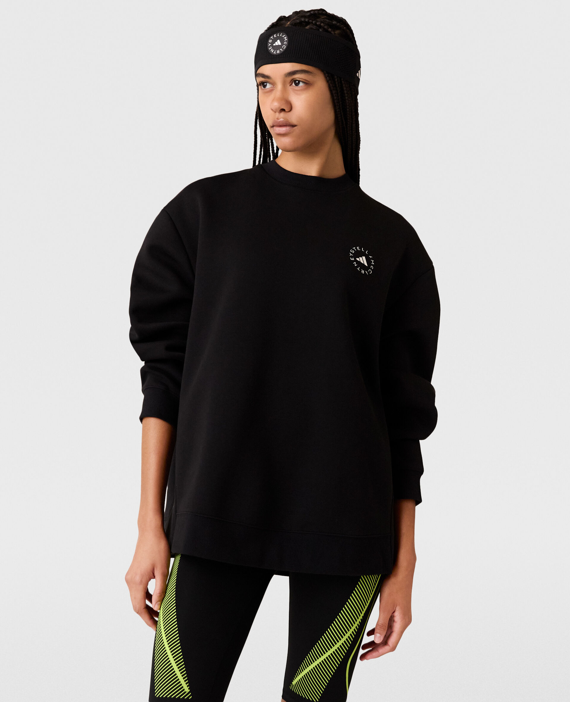 TrueCasuals  Oversized Sweatshirt-Black-model