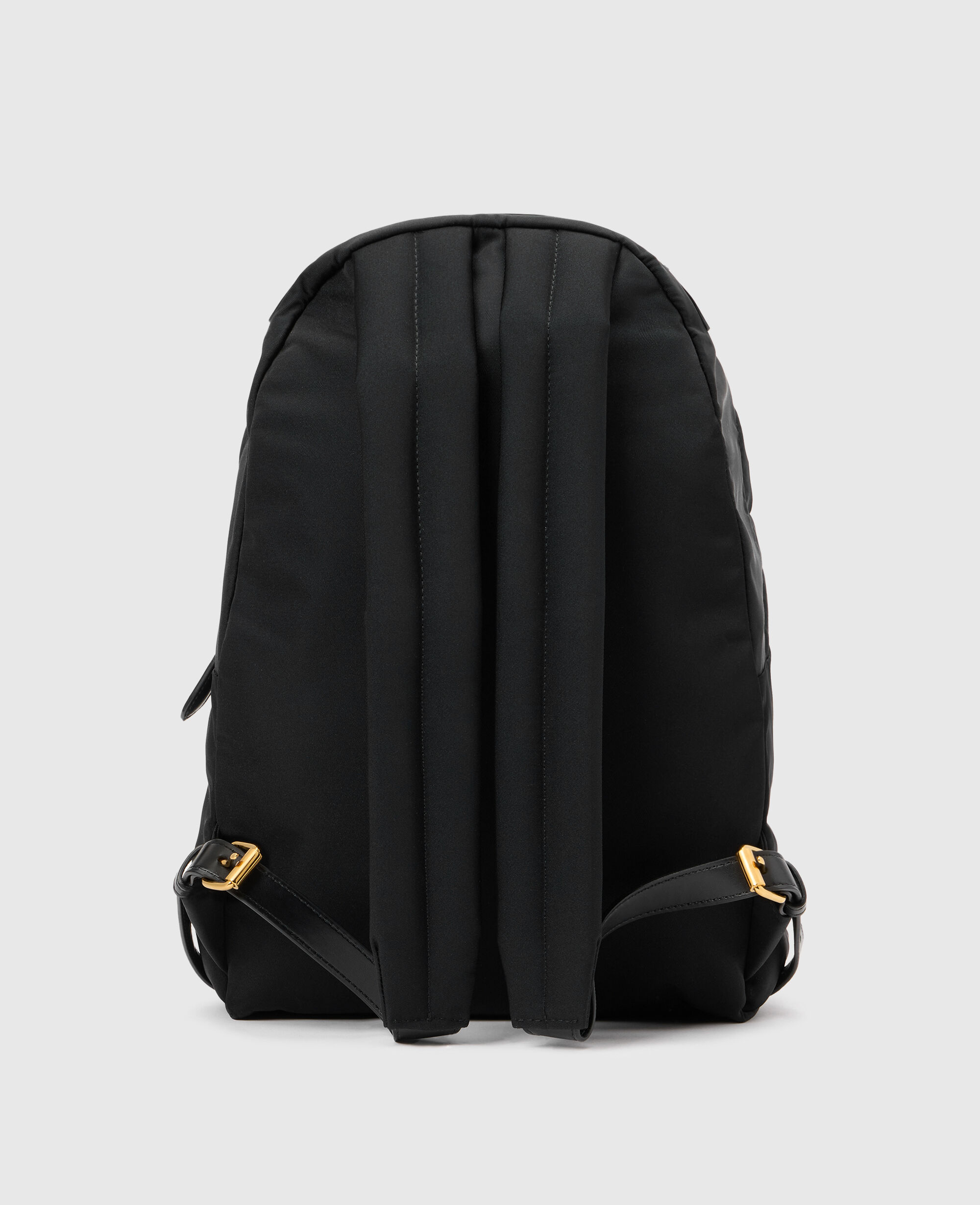 A4可 美品 ステラマッカートニー ナイロン バックパック ファラベラ ブラック 美品 ステラマッカートニー ナイロン バックパック ファラベラ