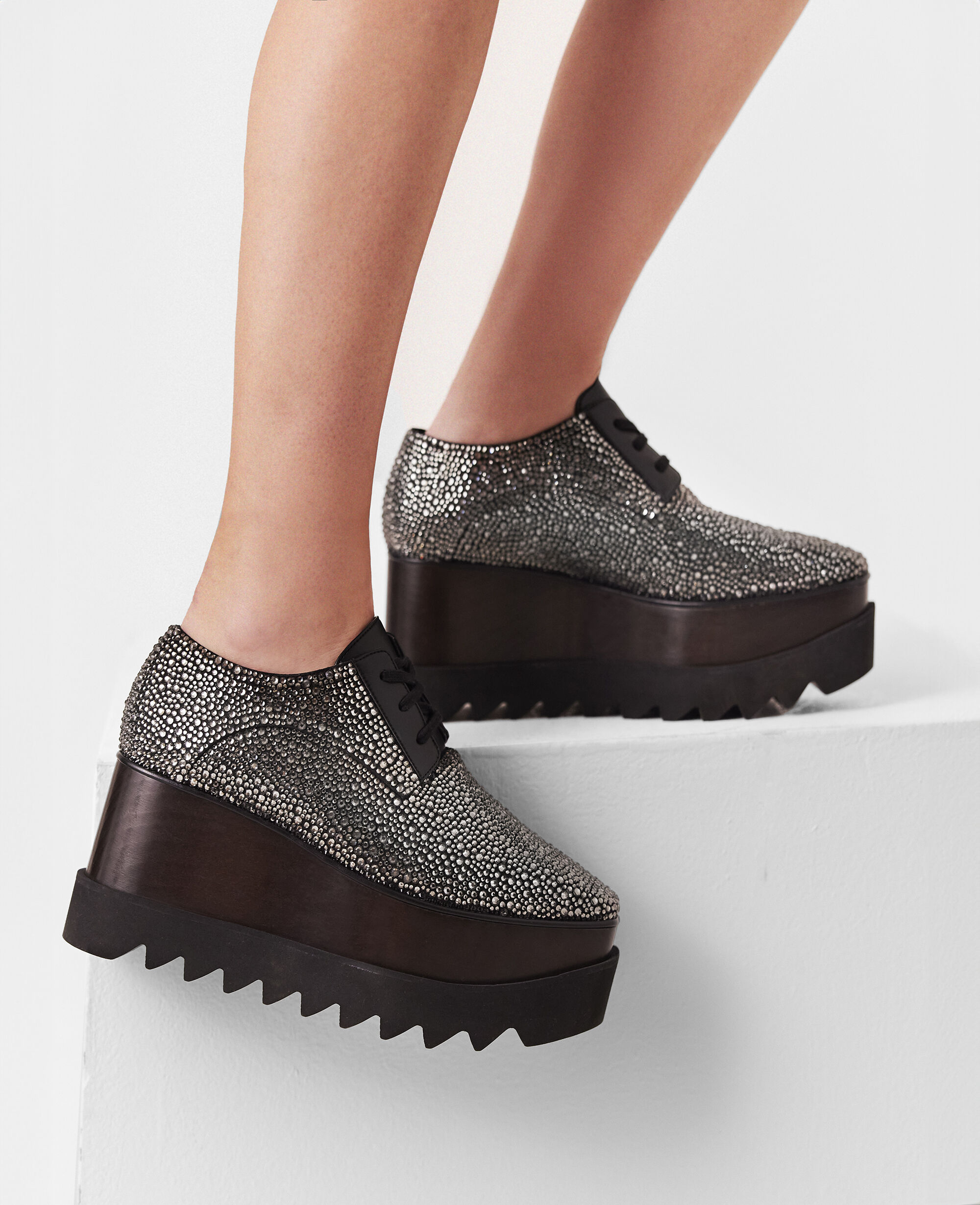 Wedges and platform shoes cheap