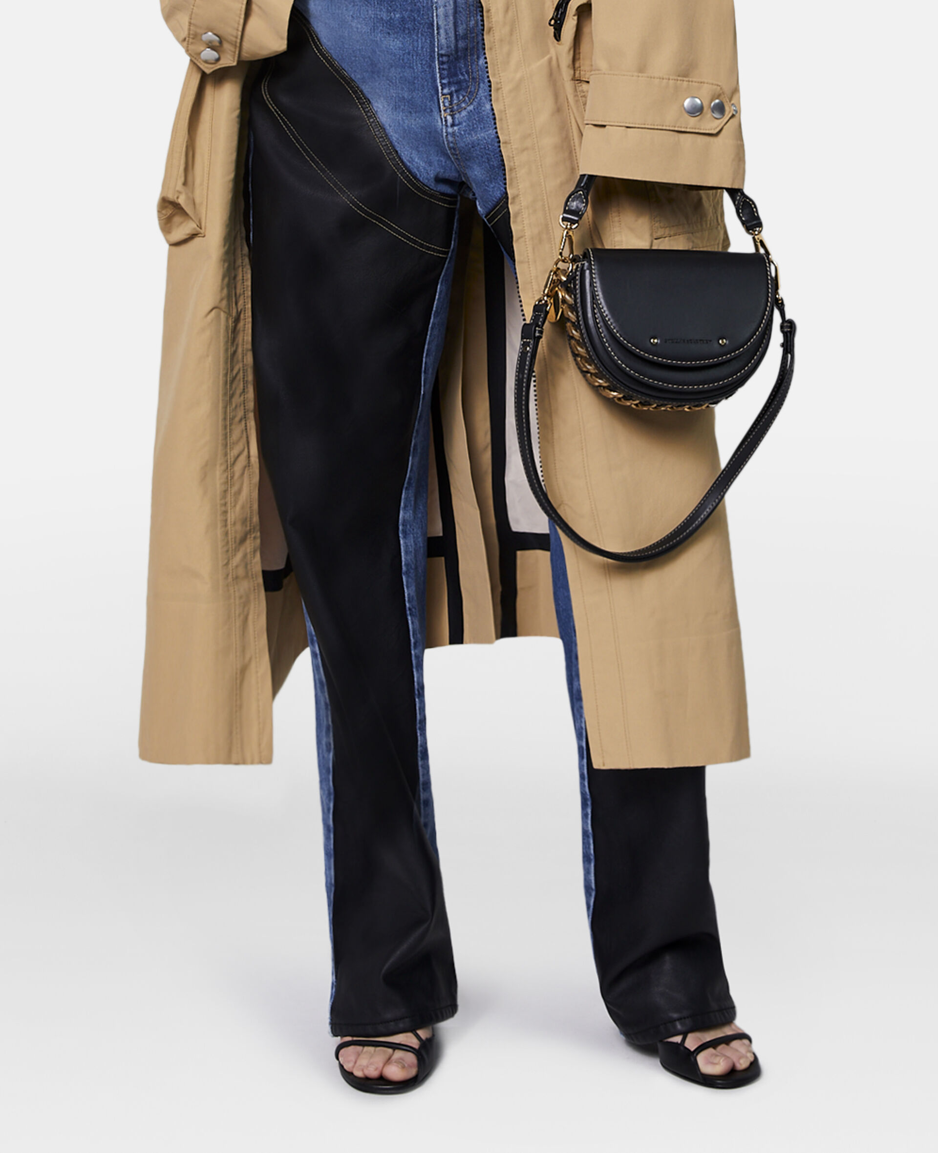 Frayme Ryder Medium Flap Shoulder Bag-Black-model