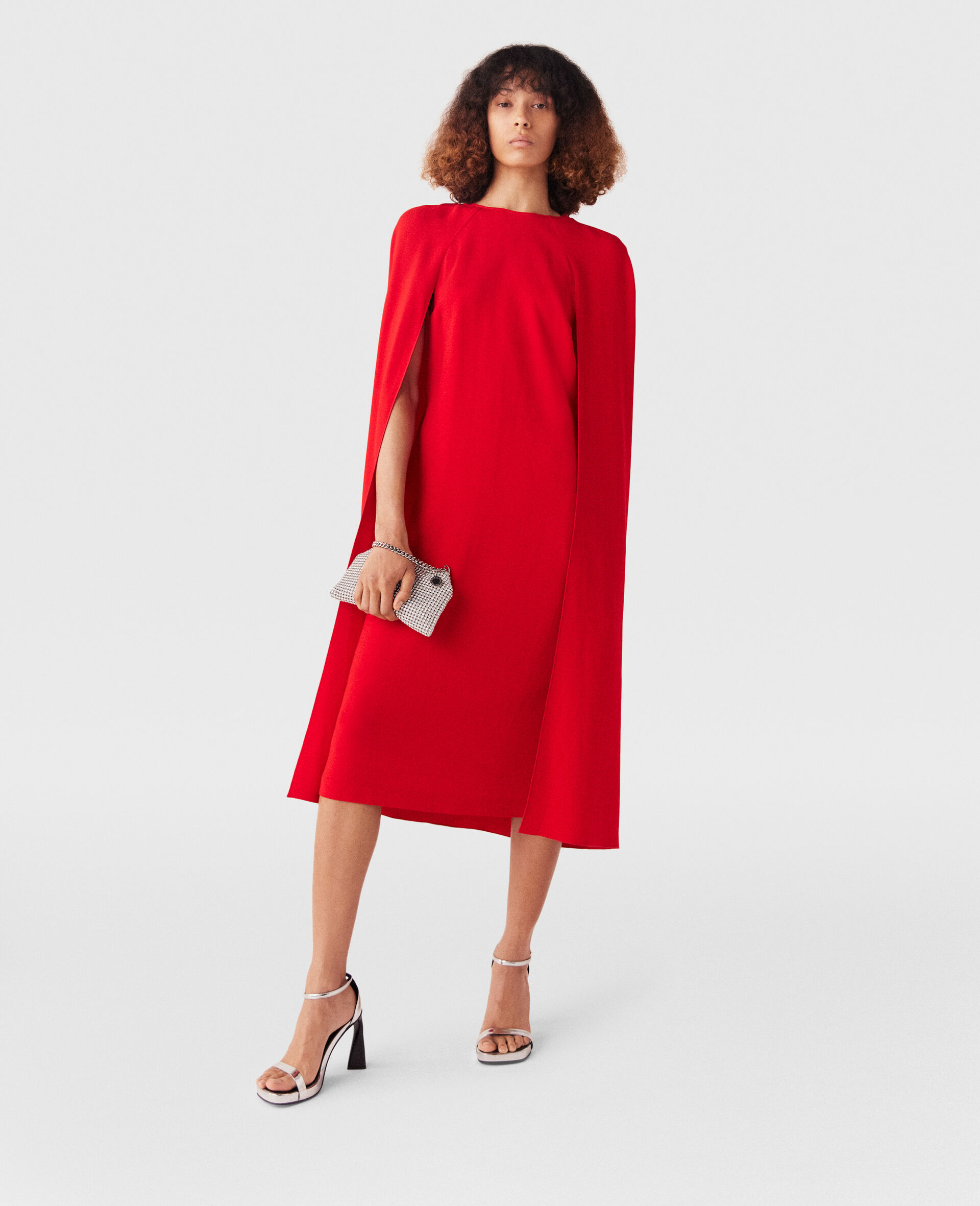 圆领斗篷式中长连衣裙-红色-model