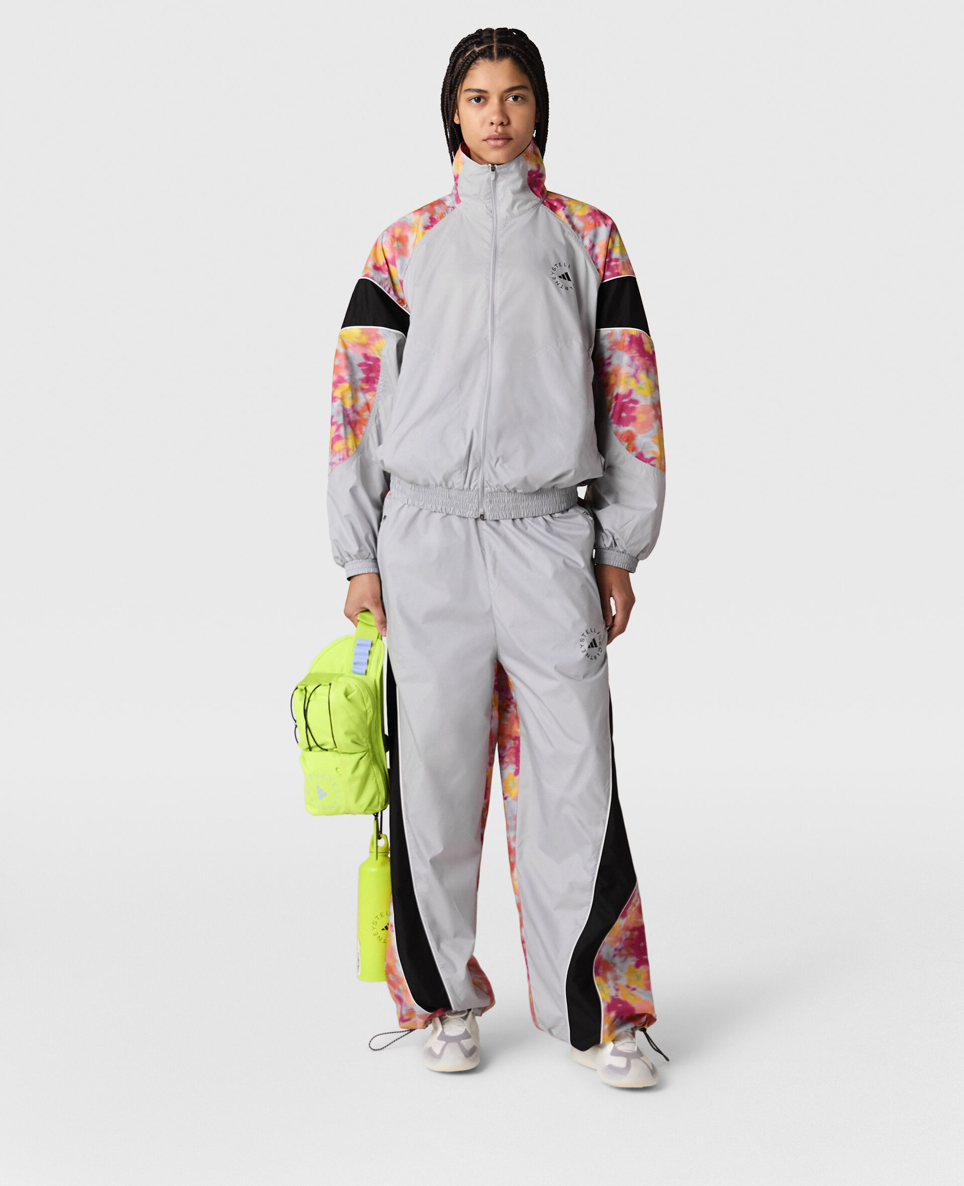 TrueCasuals Woven Tracktop-Multicoloured-model