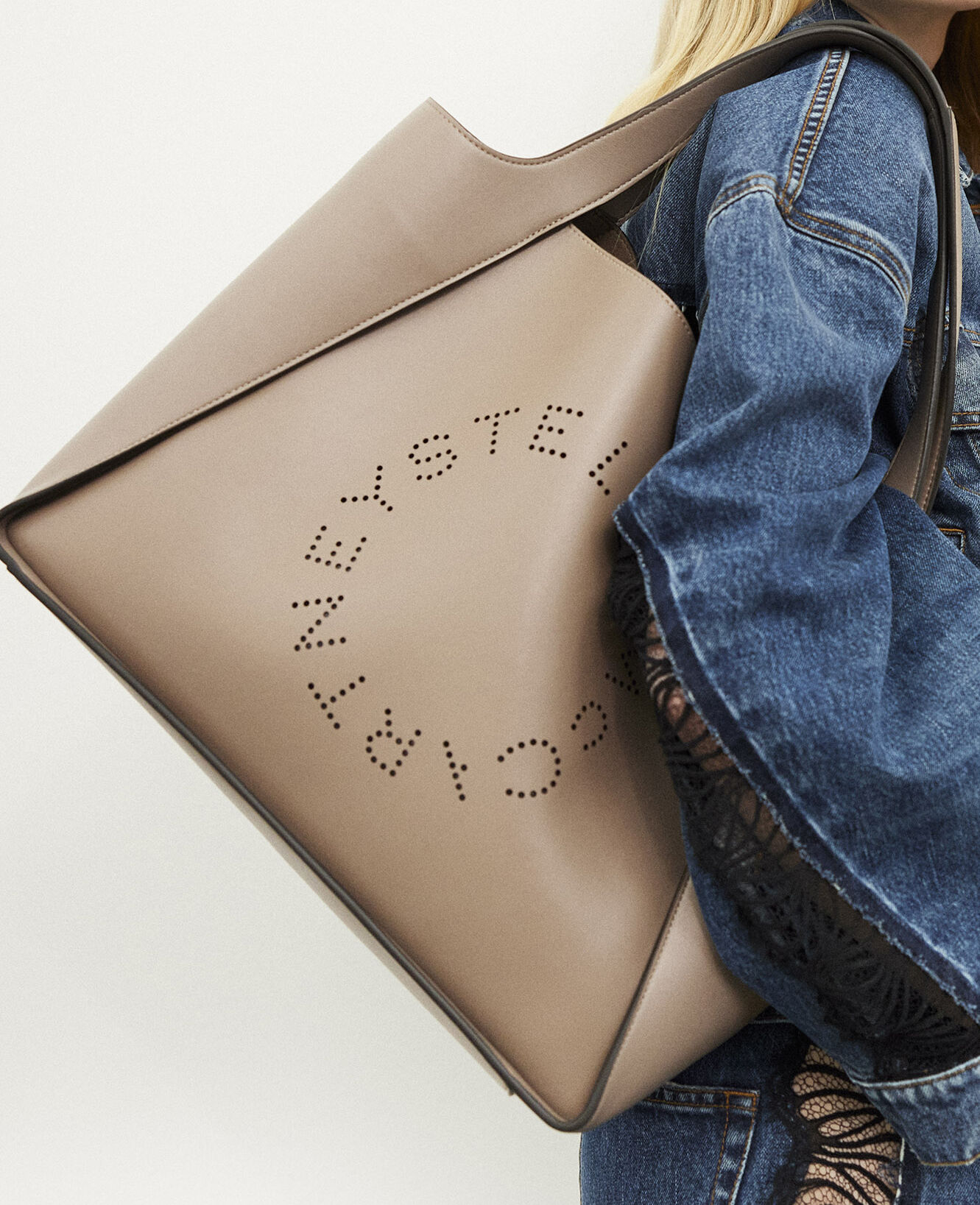美品 ステラマッカートニーロゴトートバッグ 三越伊勢丹 | STELLA McCARTNEY/ステラ マッカートニー通販